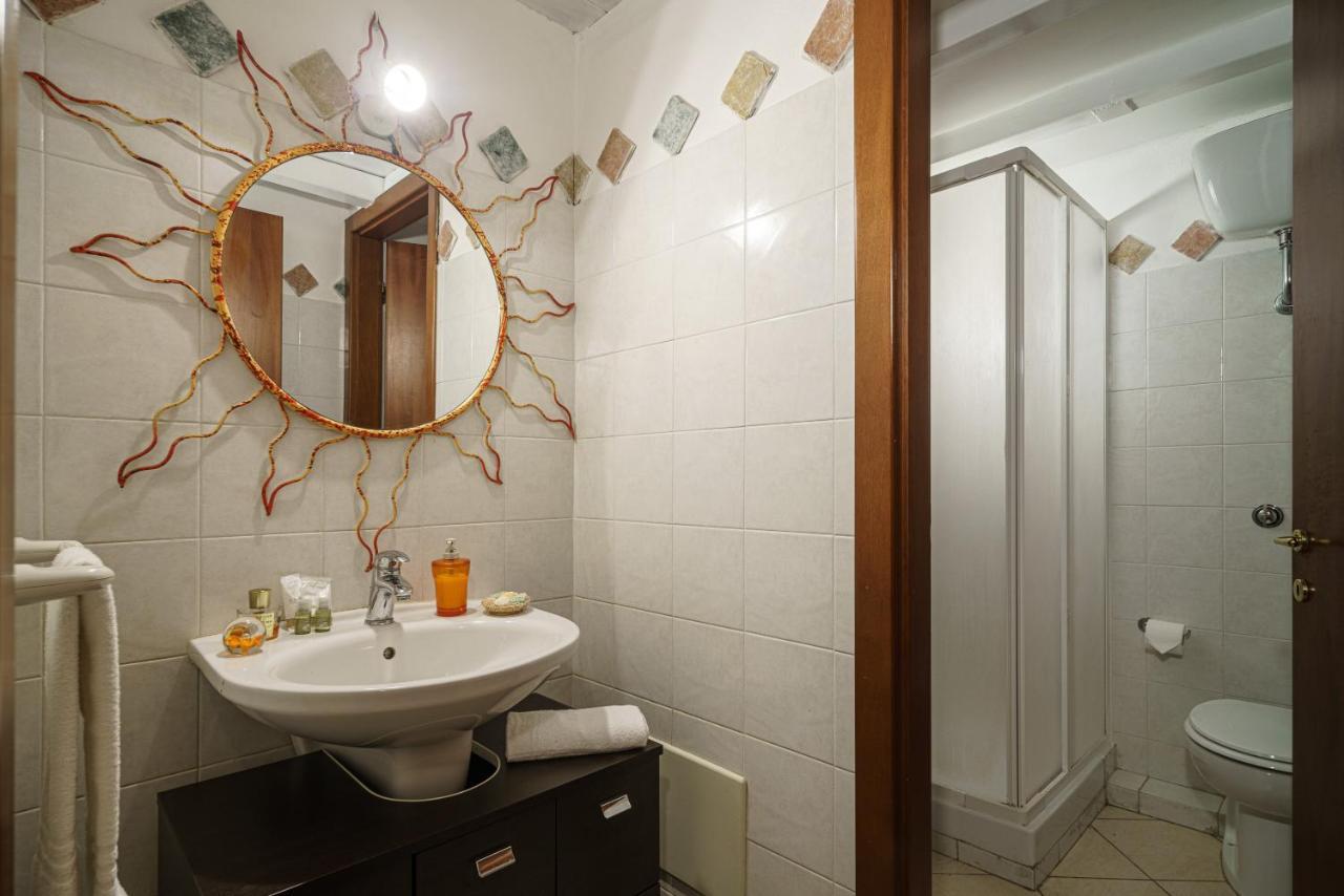 Sunplace Marina Cagliari Bagian luar foto